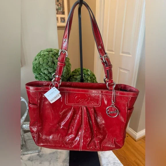 Coach - NWT Authentic Red Patent Leather Tote #13761 2009 Zipper Top Closure - Picture 1 of 11